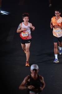 BIB: 20190, 23166
                            <button type="button" onclick="openModal(22953749)" class="btn btn-primary btn-sm float-right btn-popup" data-toggle="modal" data-target=".modal-high-quality">
                        <i class="fas fa-shopping-cart"></i> Add to Cart
                    </button>
                                            <button type="button" onclick="isThisMe(22953749, true)" class="btn btn-success btn-sm float-right btn-popup btn-isme hidden" data-toggle="tooltip" data-placement="bottom" title="นี่คือรูปของคุณใช่ไหม คลิกที่นี่เพื่อเอาเข้าอัลบั้ม">
                        <i class="fas fa-plus"></i> Add to album
                    </button>
                    <button type="button" onclick="isThisMe(22953749, false)" class="btn btn-warning btn-sm float-right btn-popup btn-isnotme hidden">
                        <i class="fas fa-ban"></i> Remove from album
                    </button>